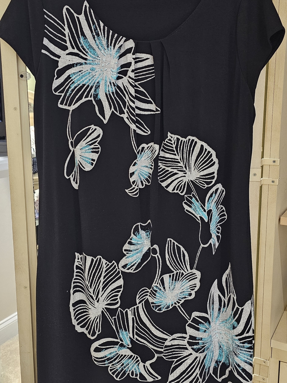 Style & Co. Black Tunic with Silver Floral Outline and Turquoise Highlights